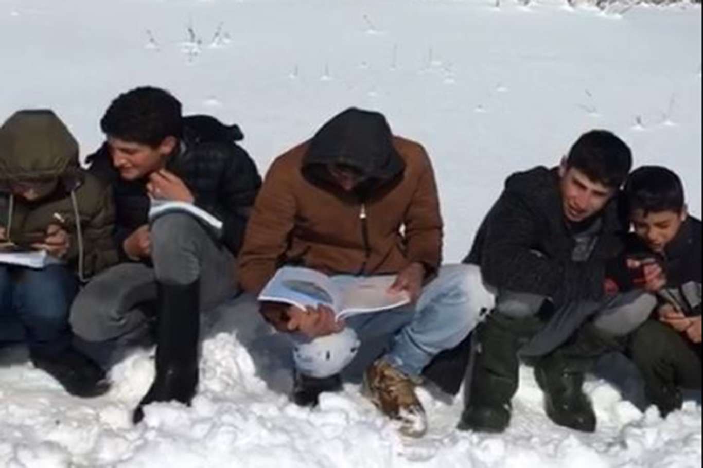 Köy öğrencilerinden yetkililere EBA'ya giremiyoruz çağrısı